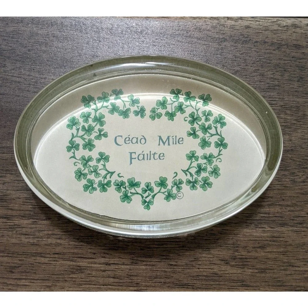 gg Cead Mile Failte Oval Paperweight Made in Ireland Shamrock Design office home